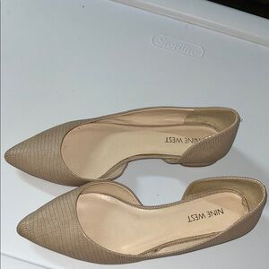 Nine West Tan Flats with Sleek Pointed Toe Design